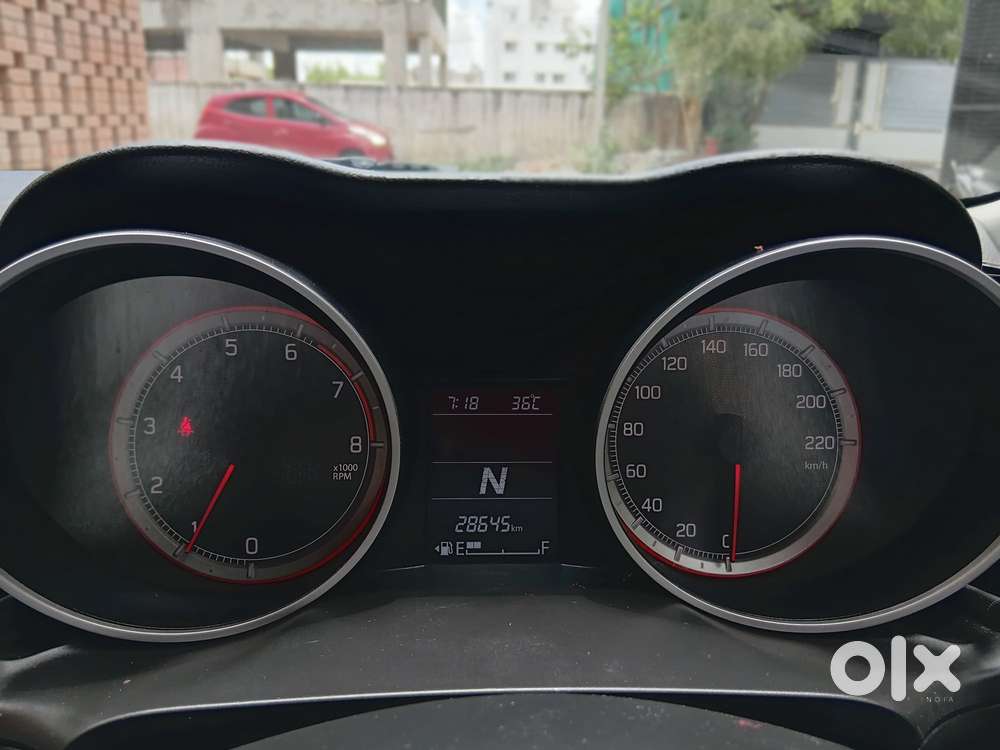 Maruti Suzuki Swift Amt Vvt Zxi, 2022, Petrol