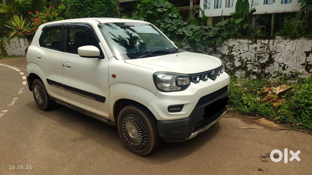 Maruti Suzuki S-presso Vxi Plus Amt, 2019, Petrol