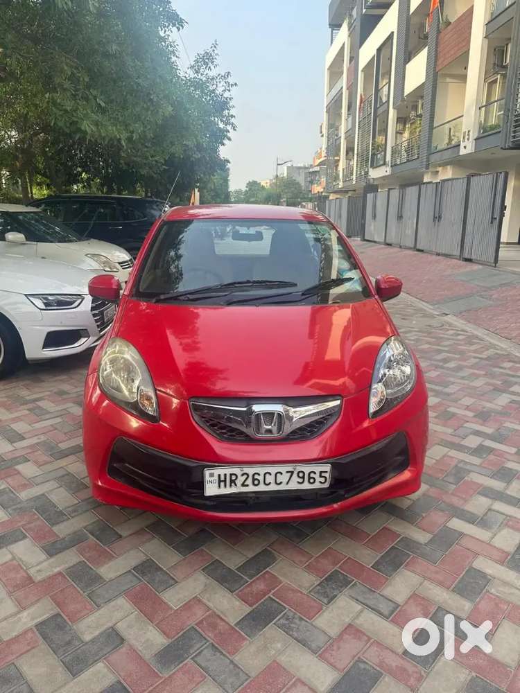 Honda Brio 2013 Petrol Variant