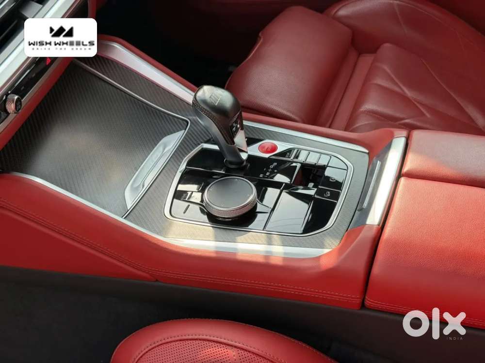 Bmw Xm, 2024