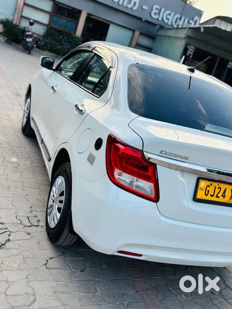 Maruti Suzuki Swift Dzire 1.2 Vxi Bsiv, 2023, Cng & Hybrids