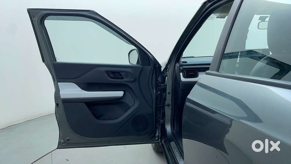 Tata Punch Pure, 2025, Petrol