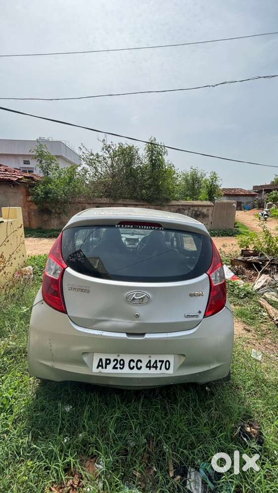 Hyundai Eon Petrol Well Maintained
