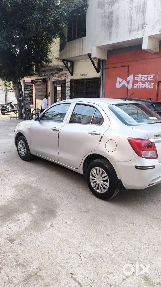 Maruti Suzuki Swift Dzire Lxi Optional-o, 2018, Petrol