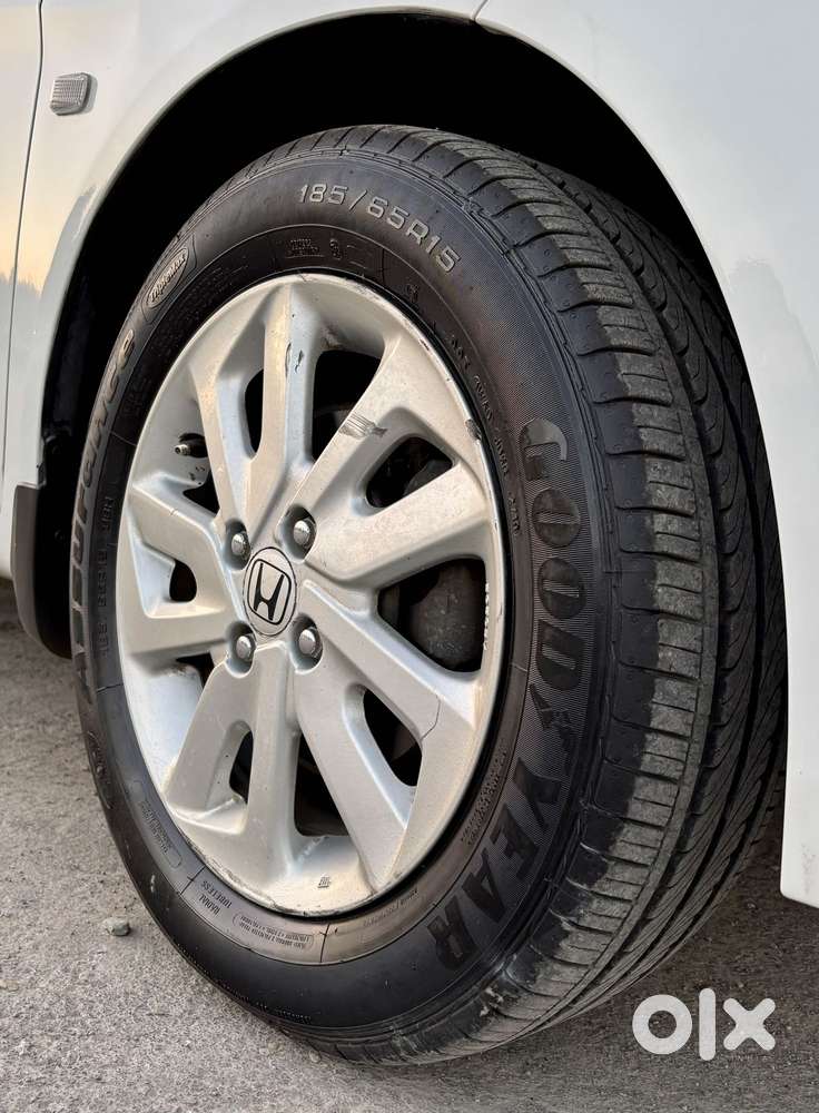 Honda Mobilio 1.5 V I-vtec, 2014, Petrol