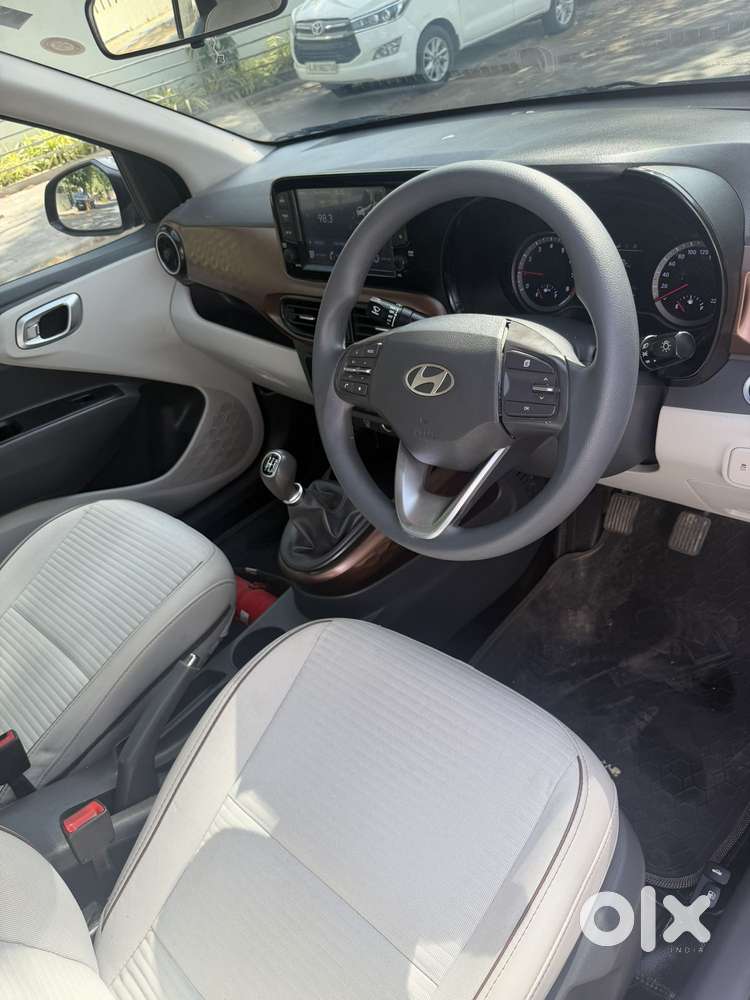 Hyundai Aura 1.2 Sx Cng, 2023, Cng & Hybrids