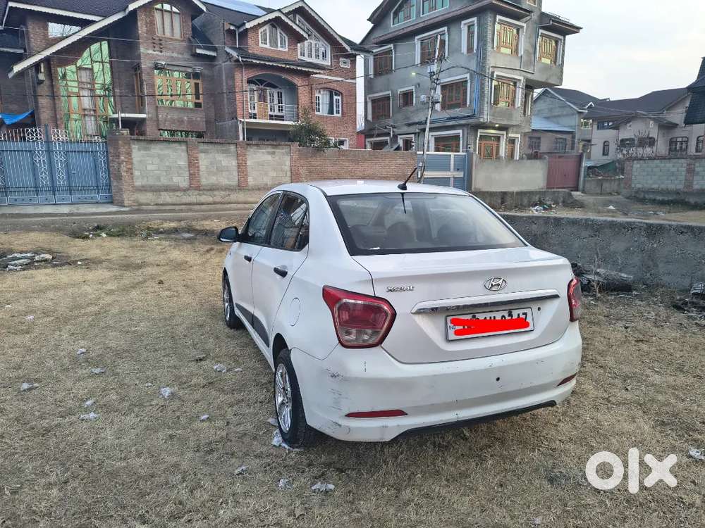 Hyundai Xcent 2014 Diesel Well Maintained