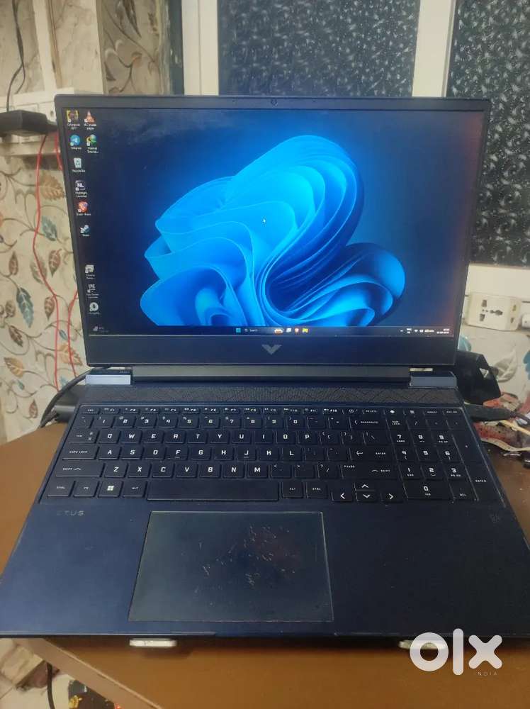 HP Victus 15 fa0353tx