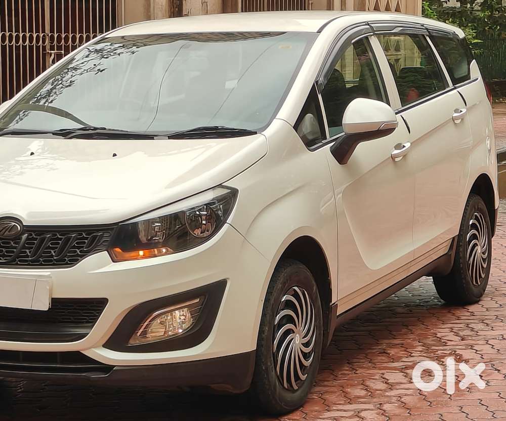 Mahindra Marazzo M4, 2019, Diesel
