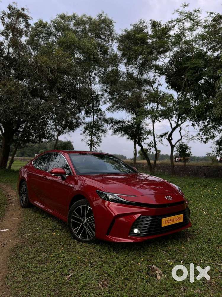 Toyota Camry Hybrid, 2025, Petrol