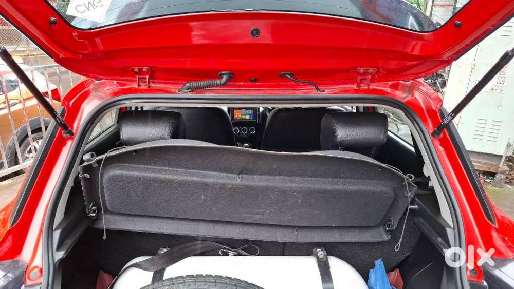 Maruti Suzuki Swift Zxi Cng, 2023, Cng & Hybrids