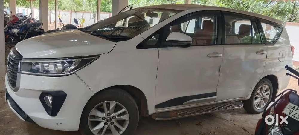 Toyota Innova Crysta 2018 Diesel Manual