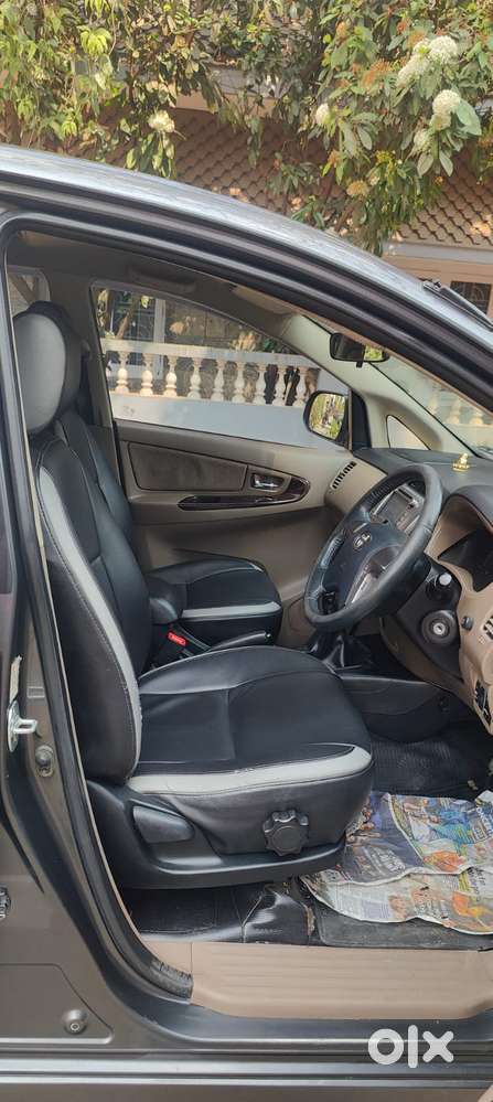 Toyota Innova 2.5 Vx 8 Str, 2016, Diesel