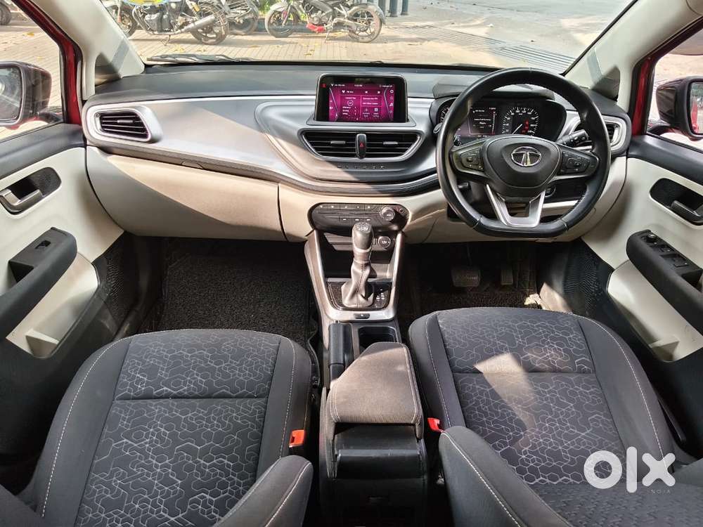 Tata Altroz 1.2 Xz Plus Rtn Dct, 2022, Petrol