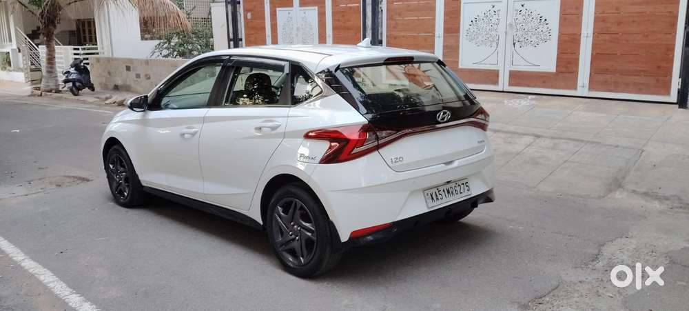 Hyundai New I20 1.2 Sportz Ivt Dual Tone, 2021, Petrol