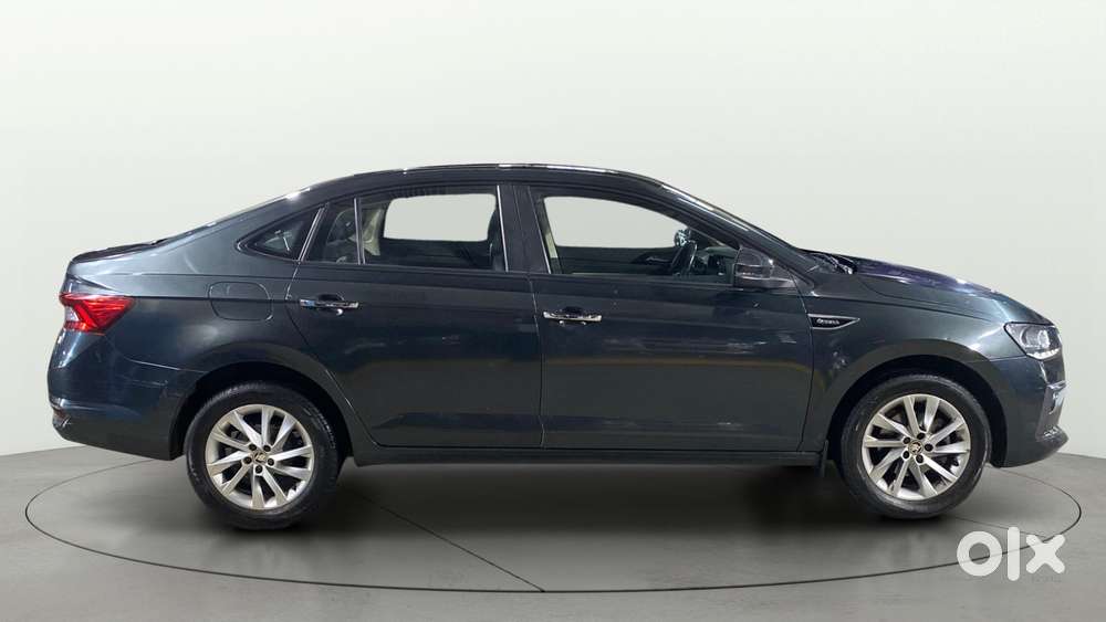 Skoda Slavia 1.0 Ambition Tsi At, 2022, Petrol