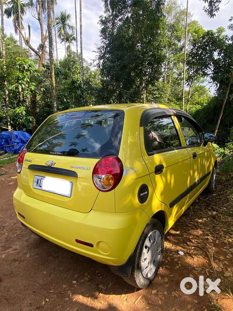 Chevrolet Spark 2010 Car