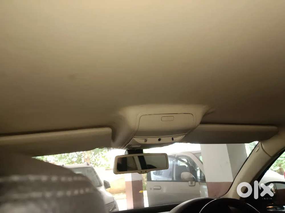 Vw Jetta Highline Diesel Less Used Showroom Track,tyres Good, Chill Ac