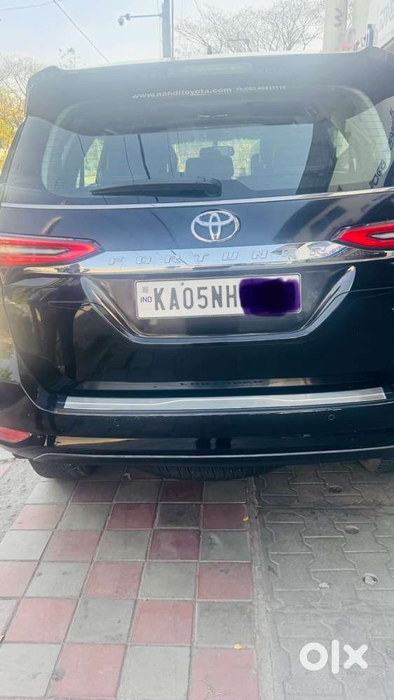 4*4 Automatic Toyota Fortuner 2023 Diesel 28000 Km Driven
