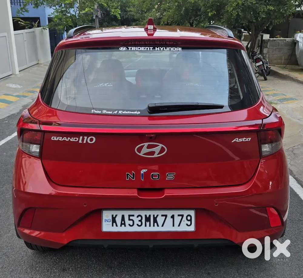 Hyundai Grand I10 Nios Asta Automatic With 4 Airbags