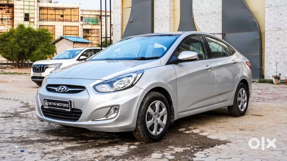 Hyundai Verna 1.6 Ex Vtvt, 2012, Petrol