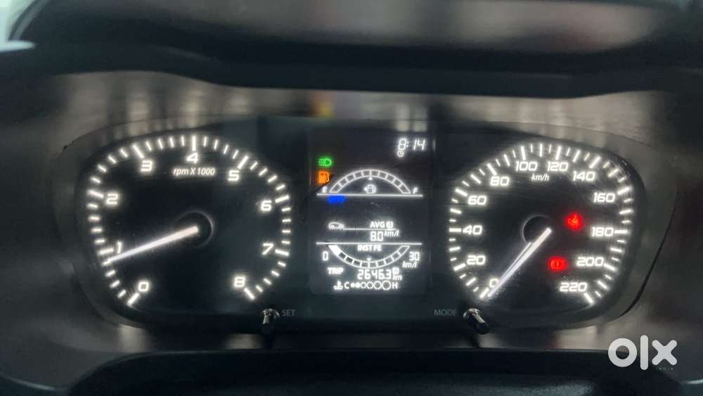 Tata Altroz 1.2 Xt, 2023, Petrol