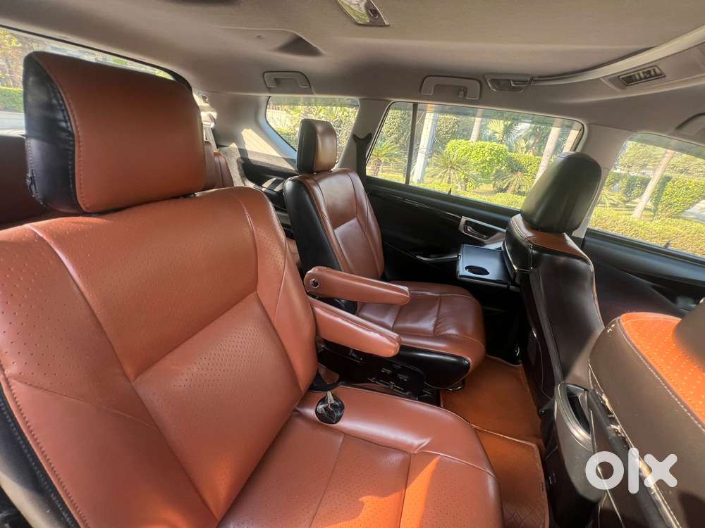 Toyota Innova Crysta 2.4 V, 2019, Diesel