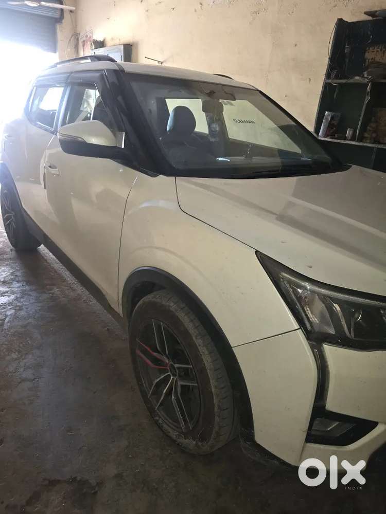 Mahindra Xuv300 2019 Diesel 107000 Km Driven