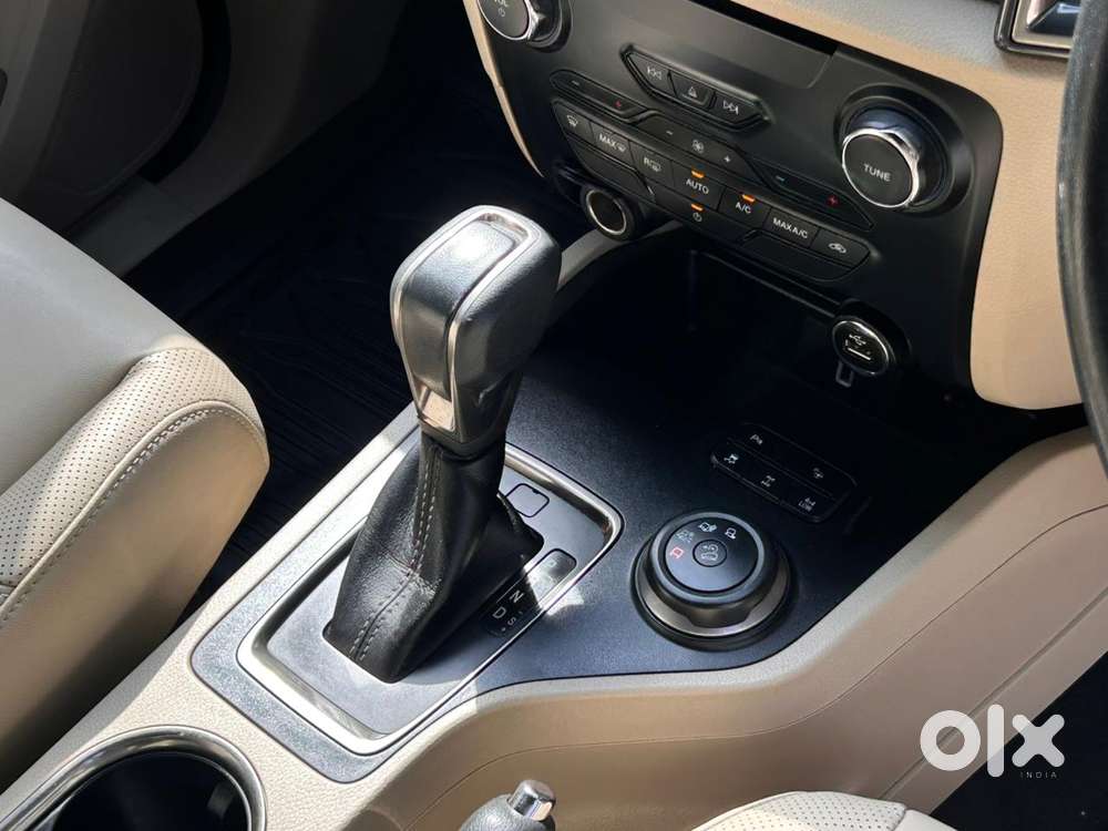 Ford Endeavour 3.2 Titanium At 4x4, 2019, Diesel