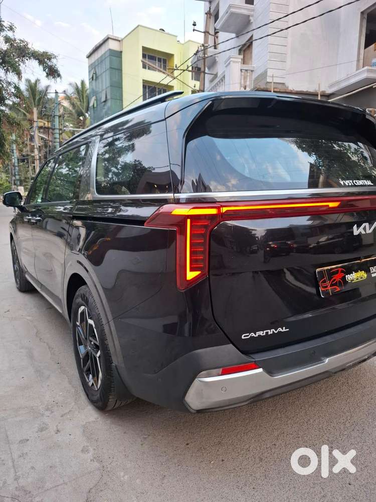 Kia Carnival Limousine Plus 7 Str, 2024, Diesel