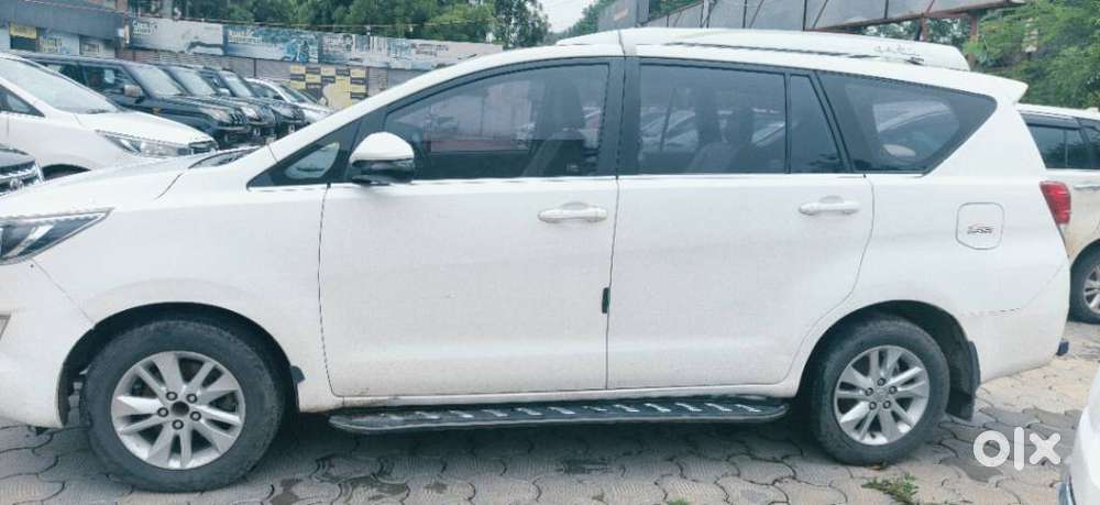 Toyota Innova Crysta 2.4 Gx Mt 8s, 2020, Diesel