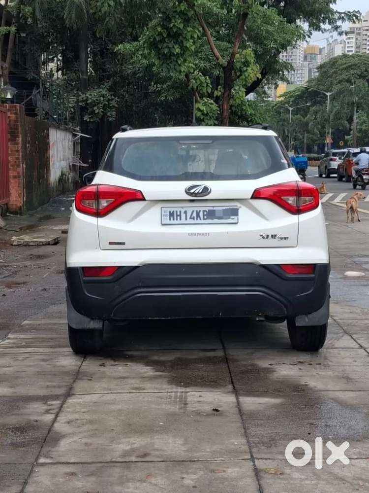 Mahindra Xuv300 1.2 W6 Amt Petrol, 2022, Petrol