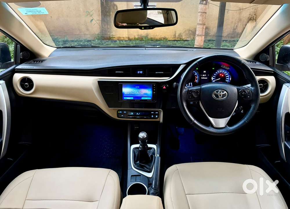 Toyota Corolla Altis 1.8 G, 2017, Petrol
