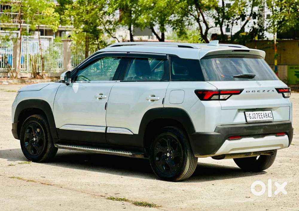 Maruti Suzuki Brezza Zxi S-cng, 2024, Cng & Hybrids