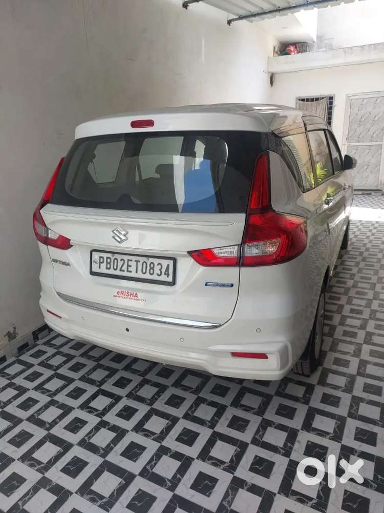 Maruti Suzuki Ertiga 2024 Petrol 13900 Km Driven