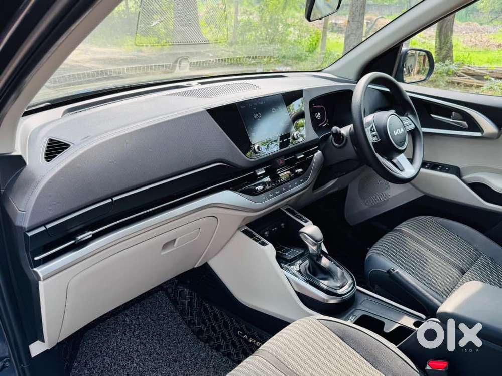 Kia Carens 1.4 Prestige Plus Turbo Dct 7 Str, 2024, Petrol