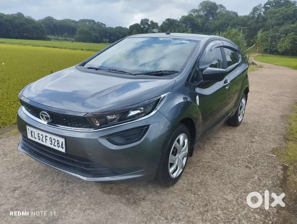 Tata Altroz 2023 Petrol Well Maintained