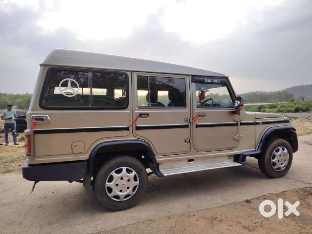 Mahindra Bolero Plus 9 Seater Passing 2013 Model