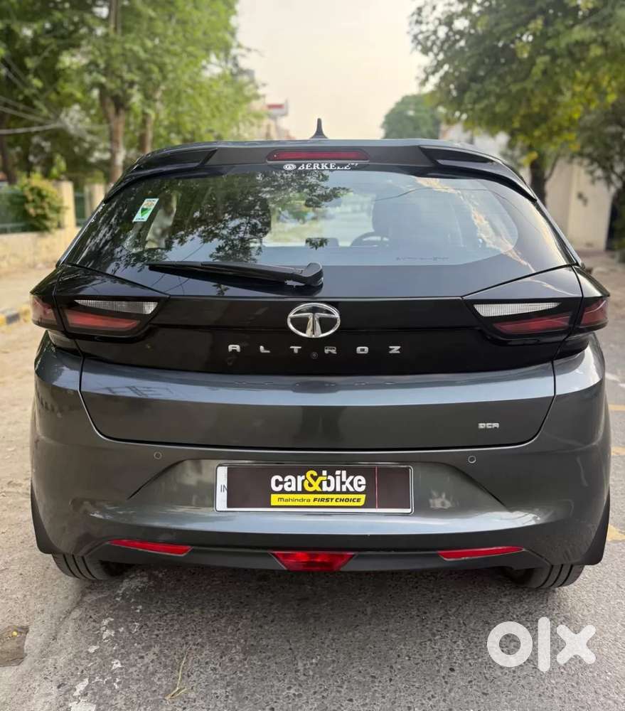 Tata Altroz Xz Plus (s), 2023, Petrol