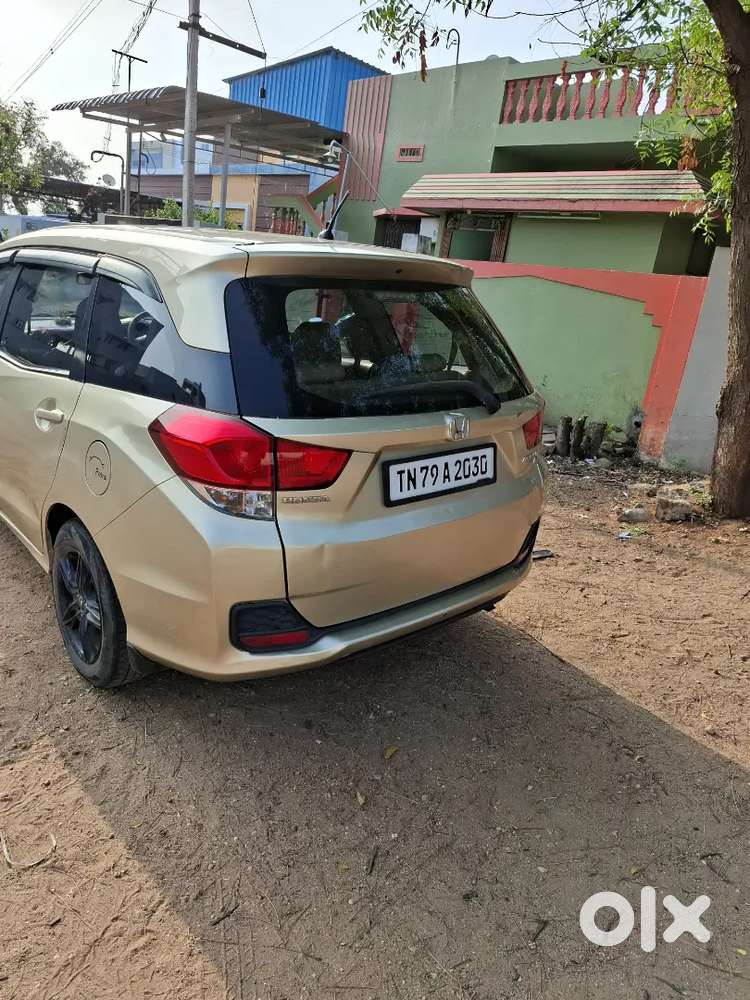 Honda Mobilio 2014 Petrol 163000 Km Driven T
