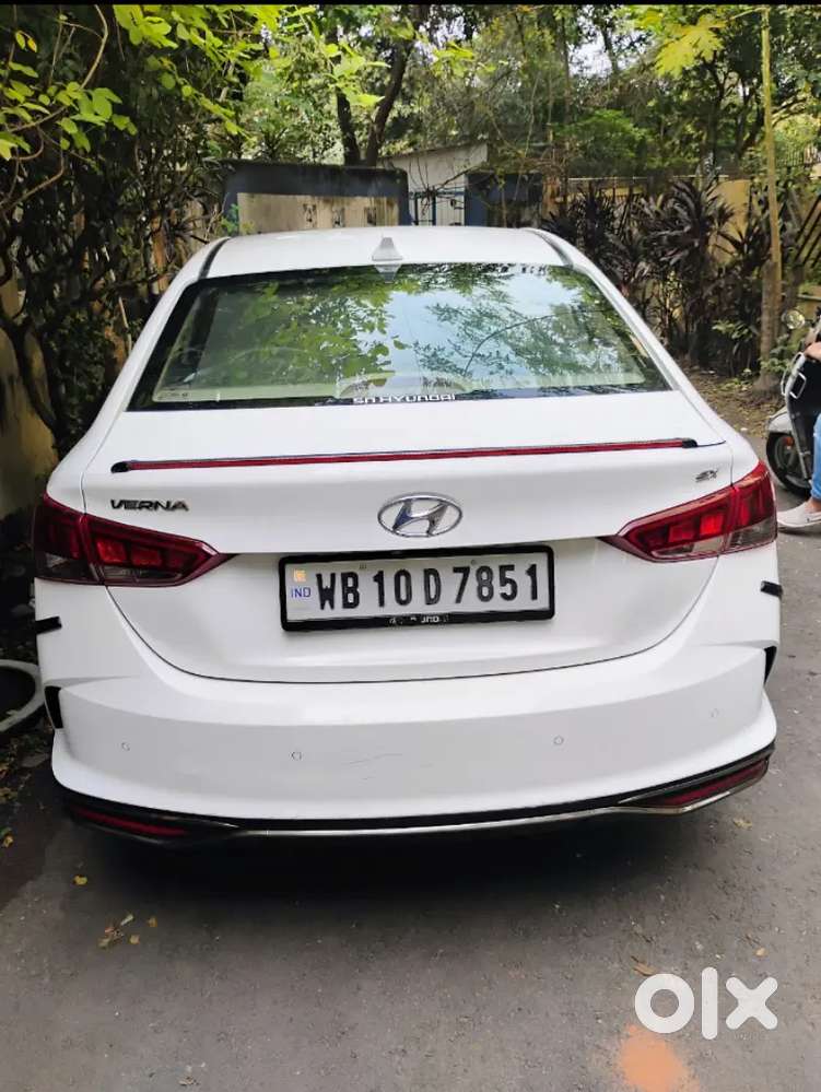 Hyundai Verna 2022 Petrol 21565 Km Driven