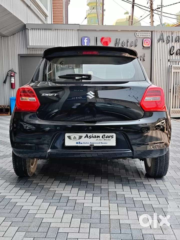 Maruti Suzuki Swift 1.3 Zxi, 2024, Petrol