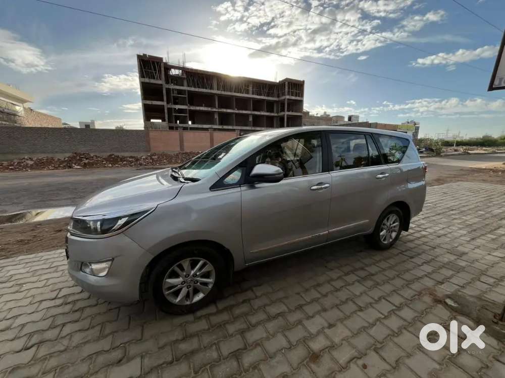 Toyota Innova Crysta 2018