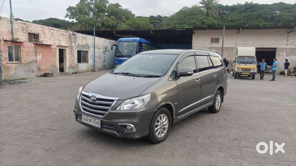 Toyota Innova 2.5 Vx 8 Str Bs-iii, 2014, Diesel