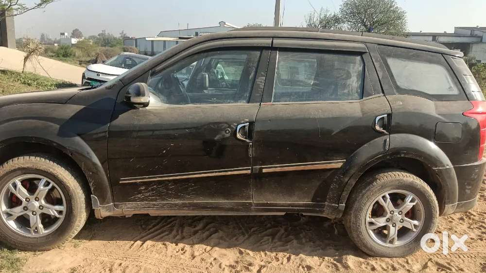 Mahindra Xuv500 2013diesel 145000 Km Driven