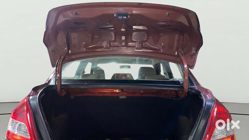 Maruti Suzuki Swift Dzire Vxi At, 2016, Petrol