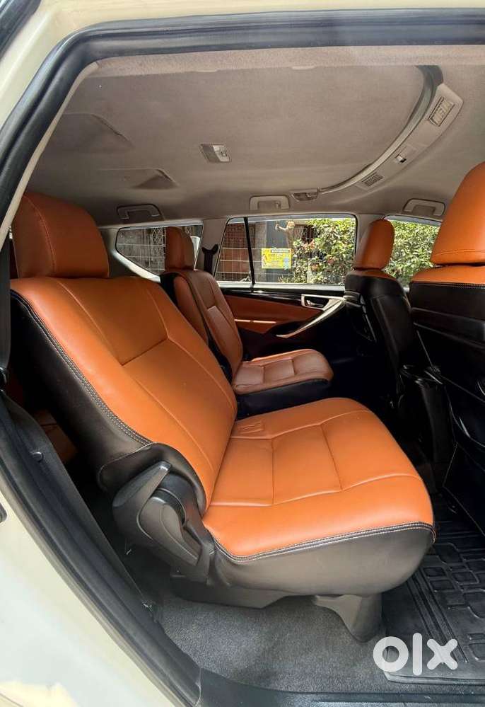 Toyota Innova Crysta 2.4 V, 2017, Diesel