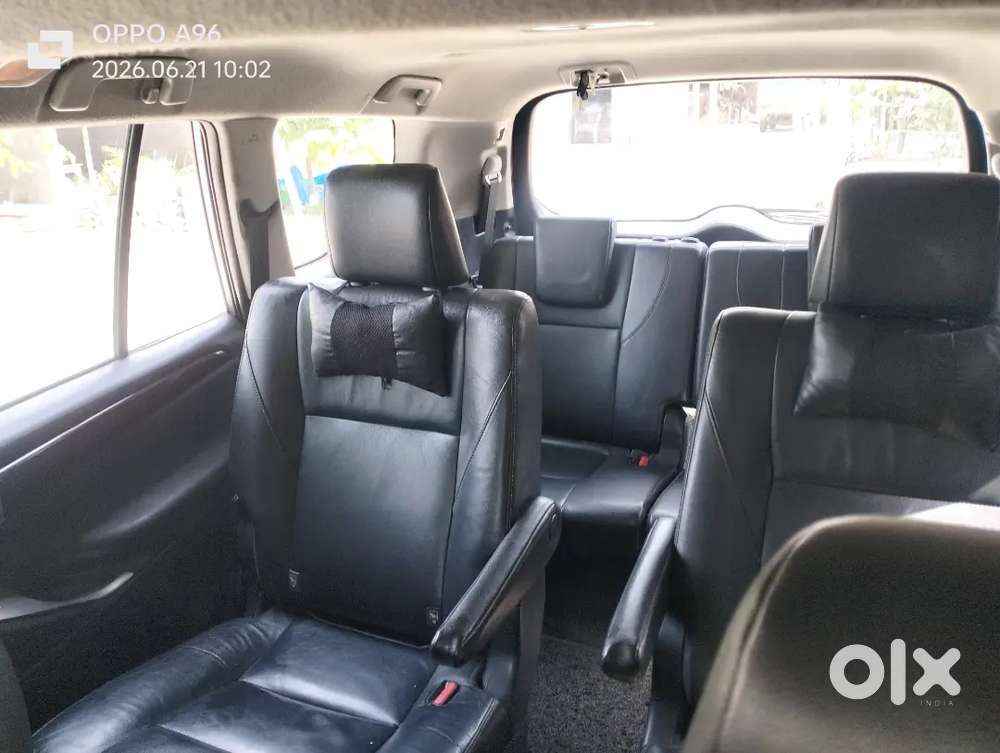 Toyota Innova Crysta 2017
