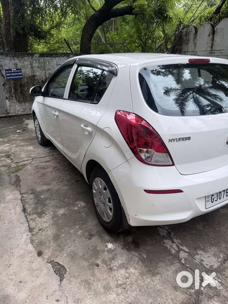 Hyundai I20 Magna Optional 1.2, 2008, Petrol