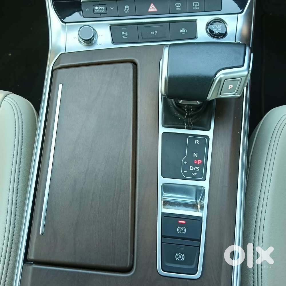 Audi A6 Technology 45 Tfsi W/o Matrix, 2024, Petrol